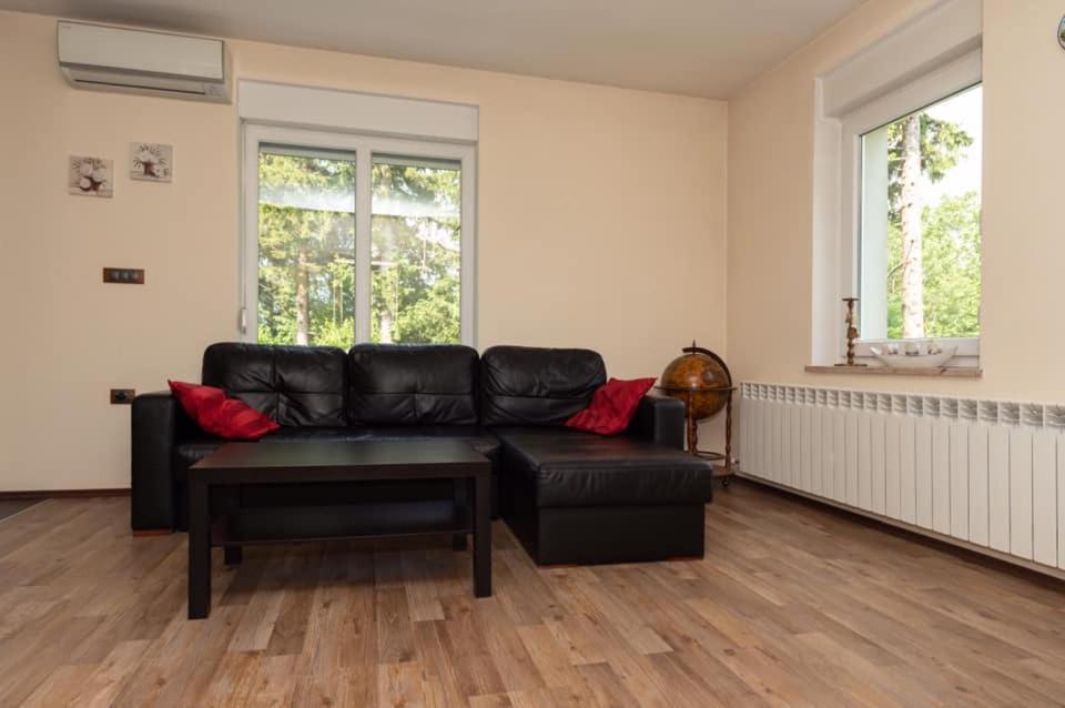 Apartmaji Velikonja Ajdovscina Exterior foto
